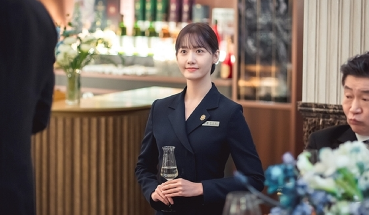 킹 더 랜드 포스터